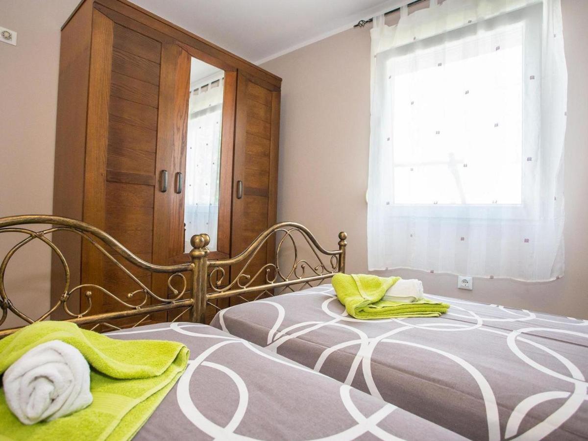 Holiday Home Tanja Пула Экстерьер фото